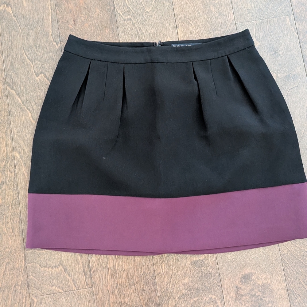 Banana Republic Black Short Skirt - 2P